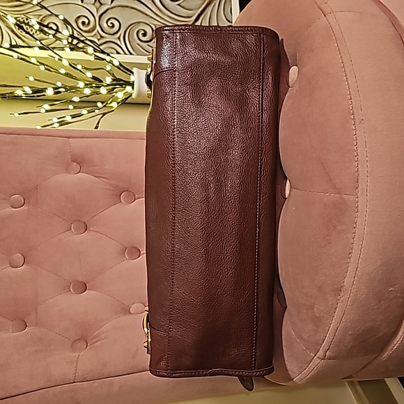 Authentic Balenciaga Classic Metallic Edge City Satchel in Bordeaux - Picture 5 of 16